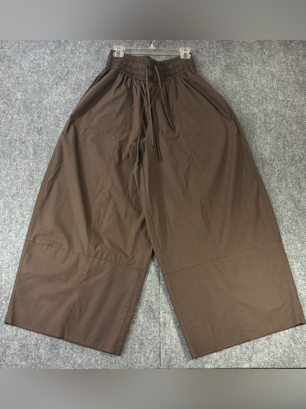 Meimeij Balloon Fit Drawstring Pant Brown  Womens Size 40 IT/US 4